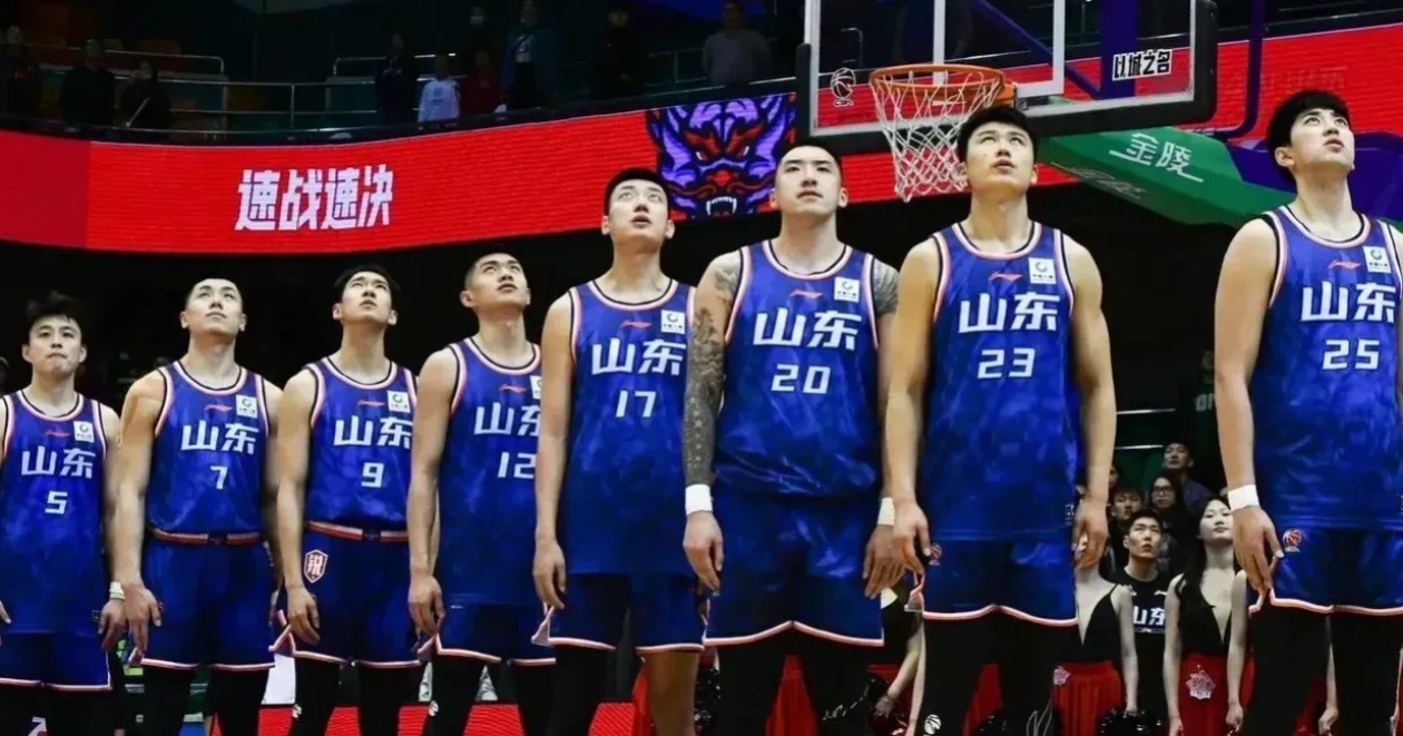 世俱杯直播-男篮联赛热门球队的表现令人瞩目