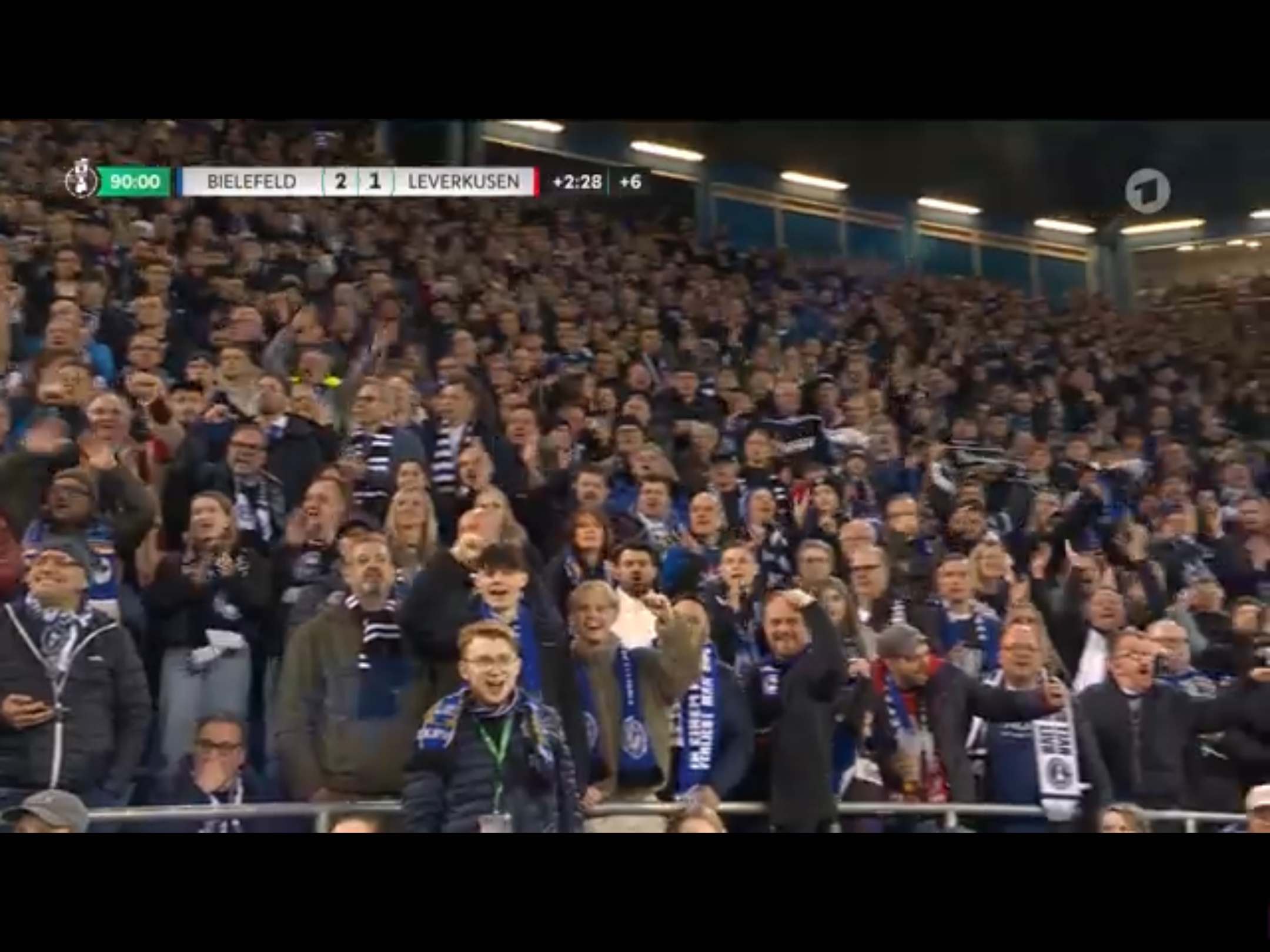 勒沃库森逆转巴黎，莫德里奇送出助攻