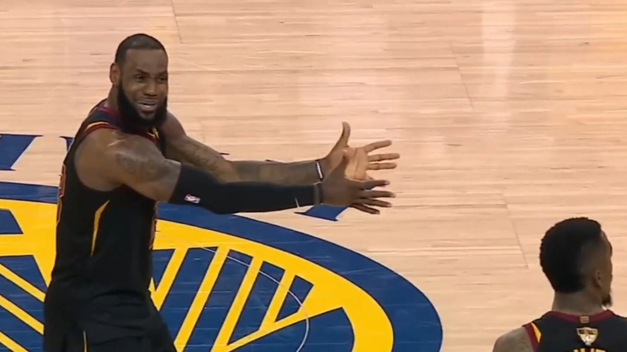 NBA传奇谢幕,球迷泪洒赛场 NBA传奇谢幕,球迷泪洒赛场