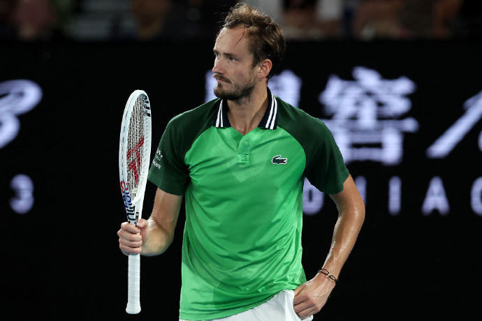 世俱杯2025-澳网险胜蒙特卡洛大师赛，梅德韦杰夫扛起全队的简单介绍