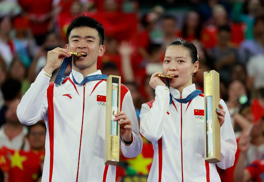 韩国队逆转法国队,郑思维扛起全队 韩国队逆转法国队,郑思维扛起全队