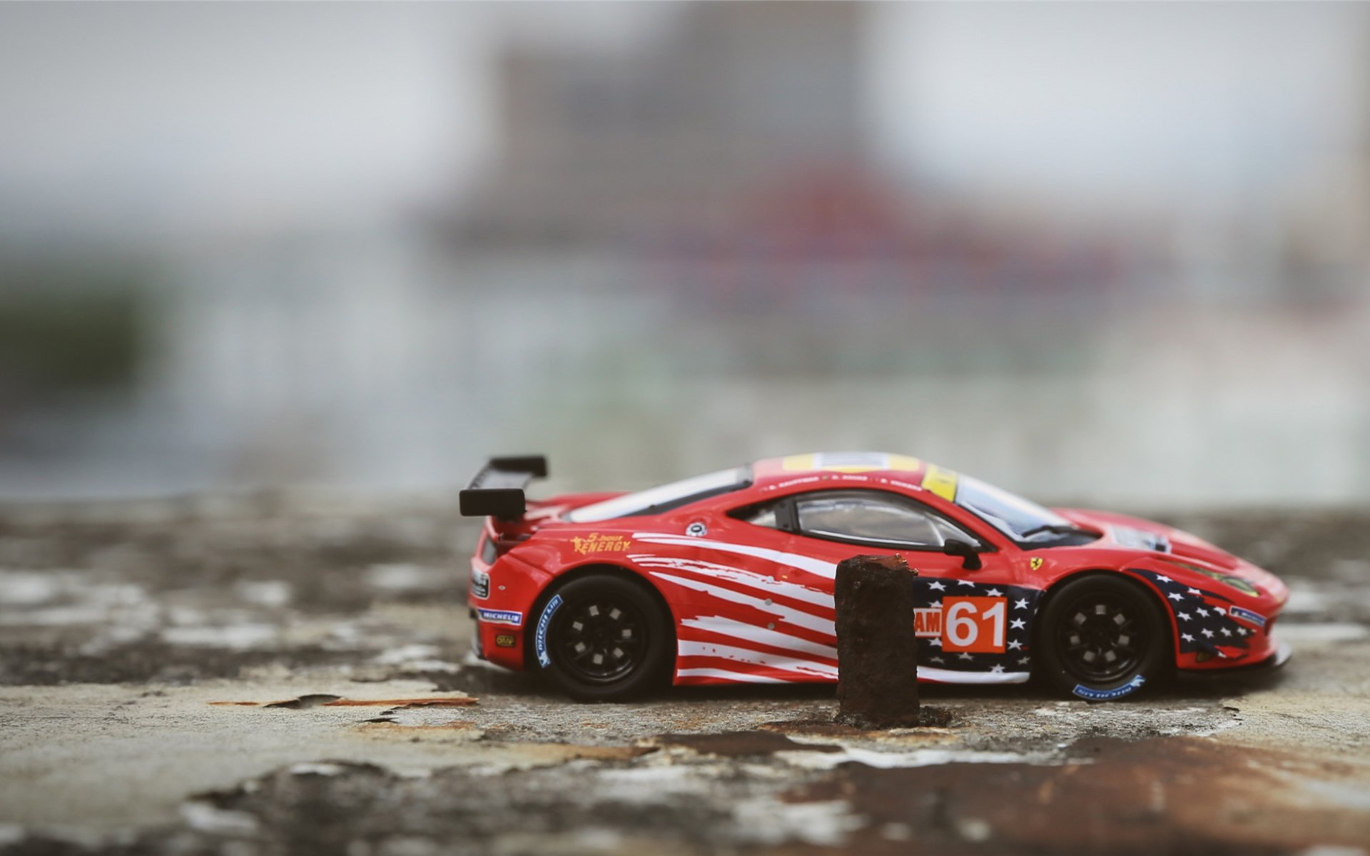 夜之较量，F1街道赛的轰鸣与字母哥的统治级数据交响曲