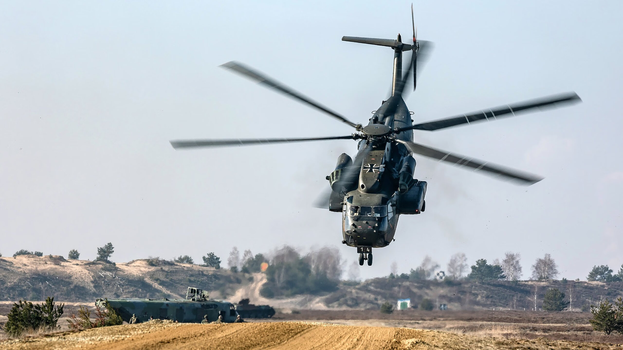 世俱杯时间-巴西闪电撕裂伦敦之夜，欧冠决赛焦点战中的南美风暴