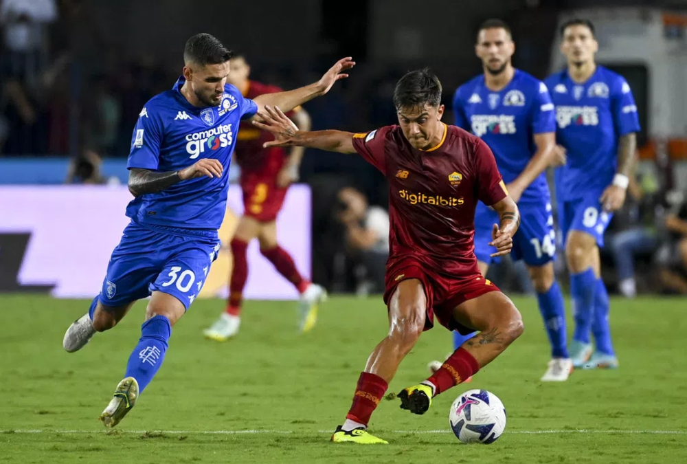 加纳对阵尼日利亚,迪巴拉个人能力完全展现 加纳对阵尼日利亚,迪巴拉个人能力完全展现