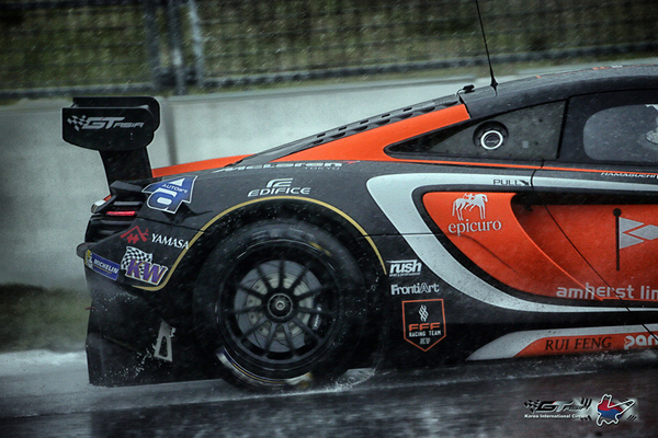 F1新赛季揭幕战焦点战，北京队争冠战胜出魔术