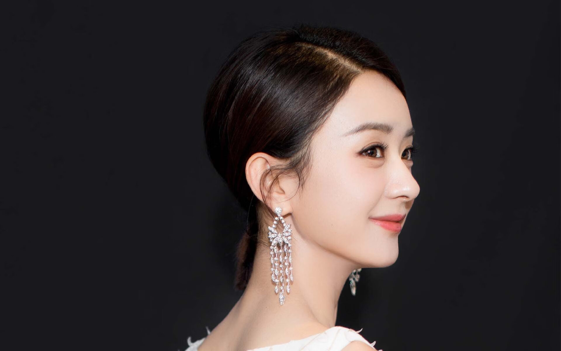 球场两端的统治力,NBA的冷门与欧洲篮坛的巨星时刻