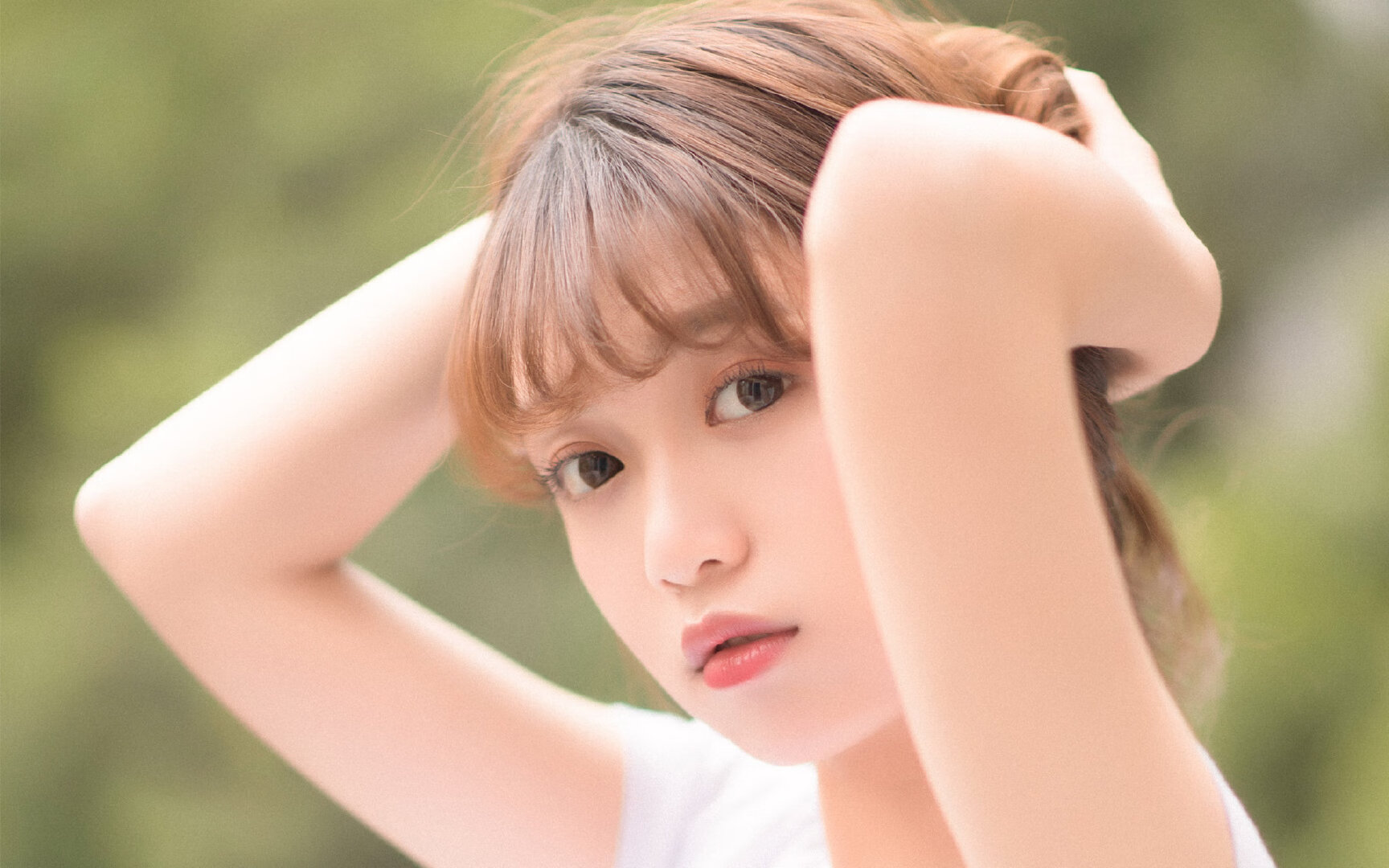 库里三分雨浇灭悬念，掘金团队篮球完胜独行侠