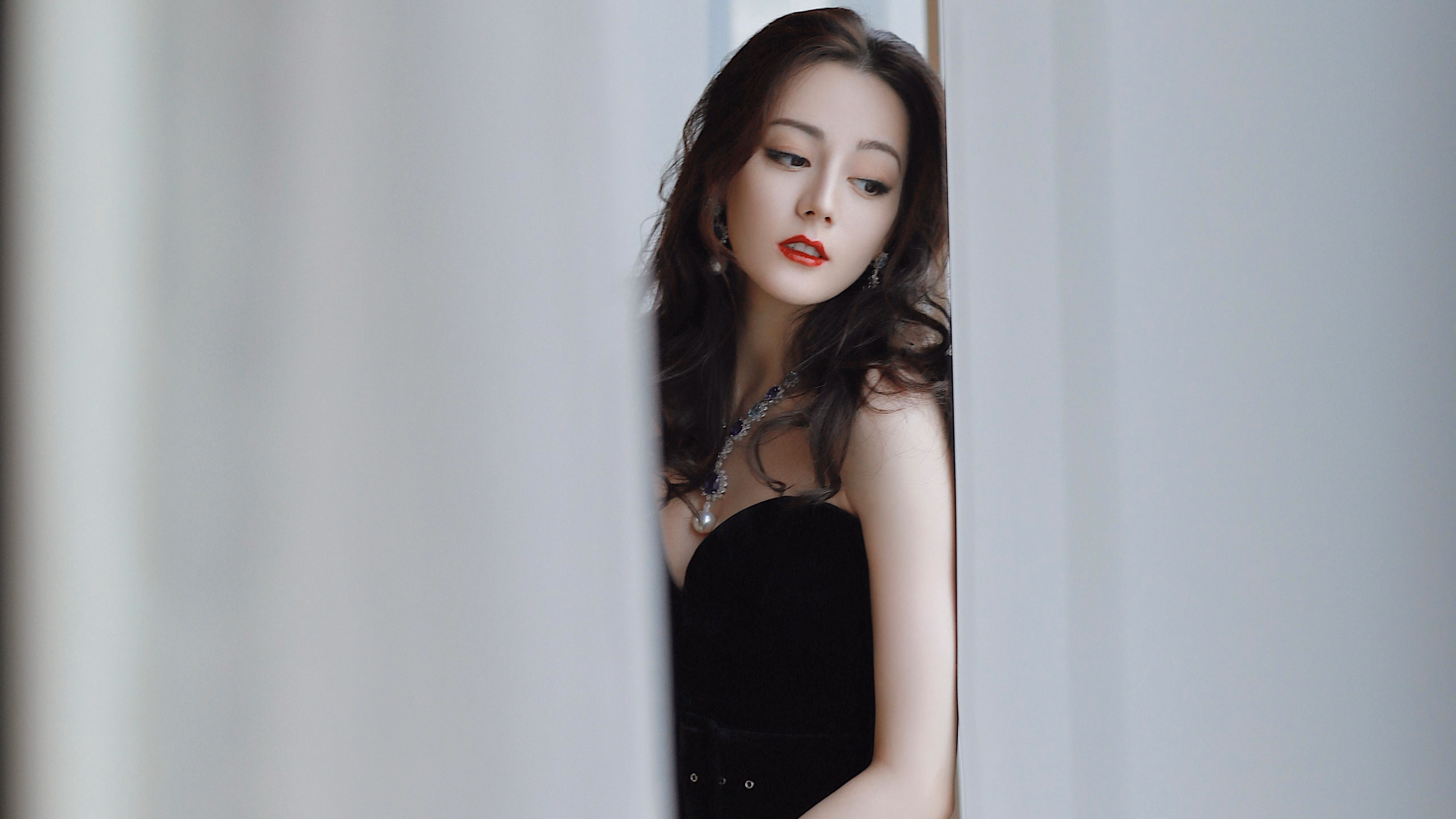 橙衣军团碾压墨西哥，德布劳内绝妙调度点燃世界杯关键战烽火
